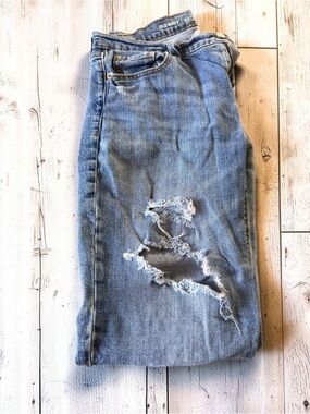 Old Navy Light Blue Boyfriend Jeans with Distressed Knees
